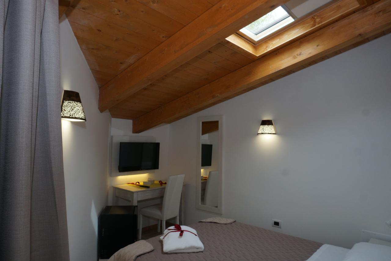 Bed and Breakfast San Pietro Mileto Exterior foto