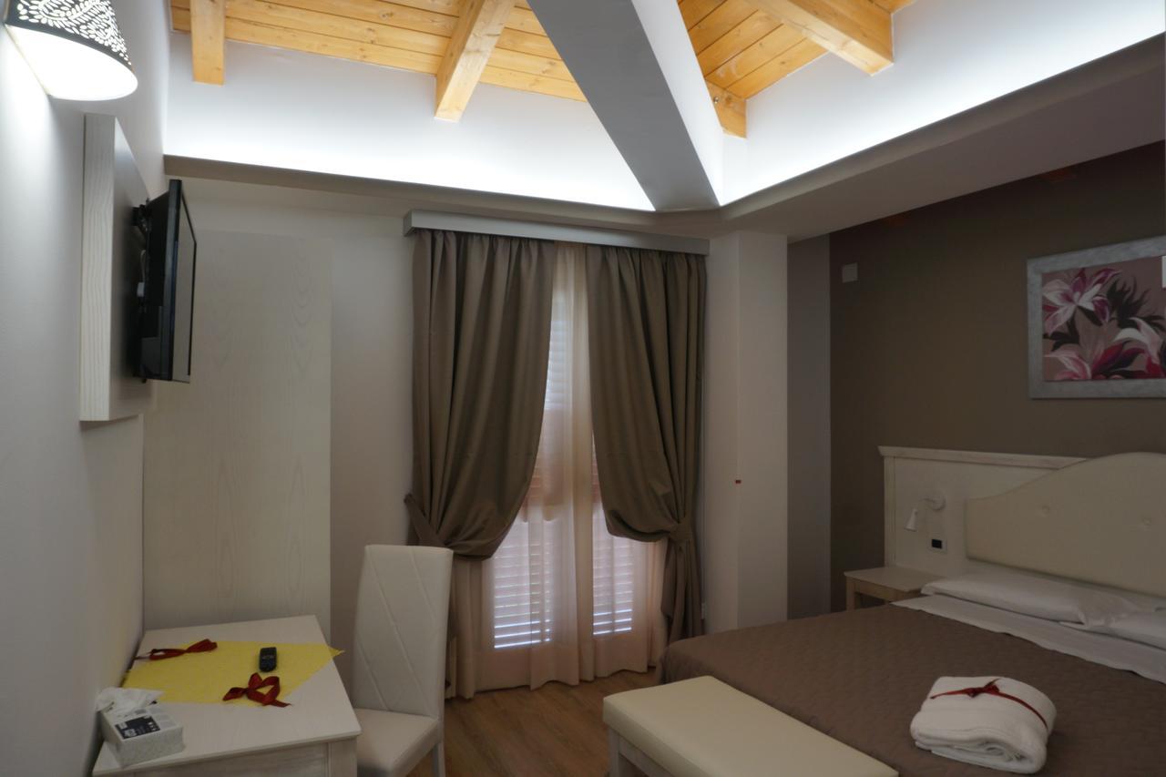 Bed and Breakfast San Pietro Mileto Exterior foto