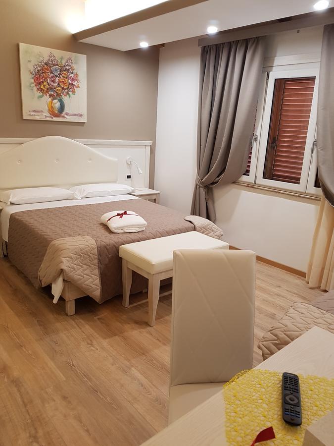 Bed and Breakfast San Pietro Mileto Exterior foto