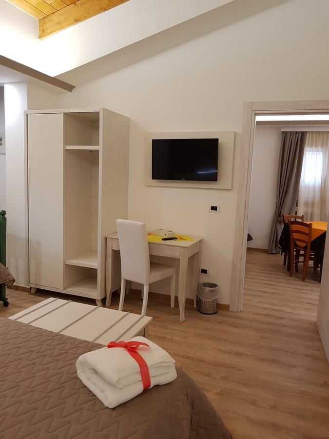 Bed and Breakfast San Pietro Mileto Exterior foto